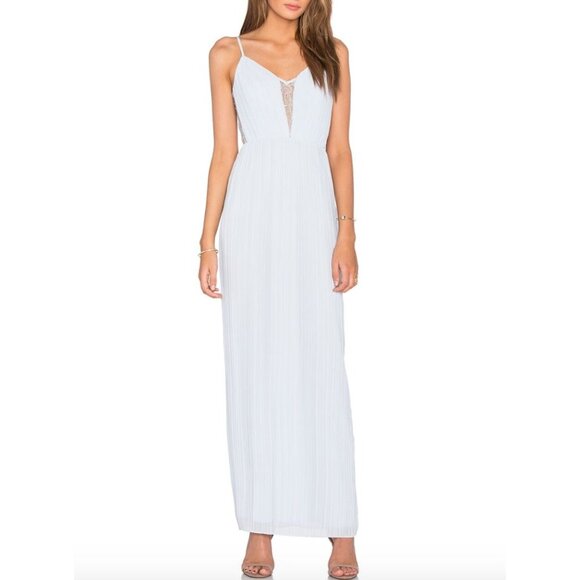 BCBGeneration Pearl Blue Sleeveless Lace Pleated Maxi Dress 4 NWT - Picture 1 of 12